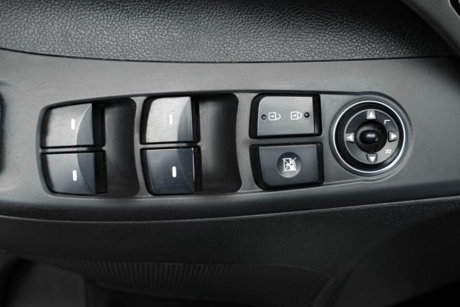 Hyundai Elantra V (MD) Рестайлинг с пробегом 2015 года, цена 959 000 рублей, 282000 км, седан, Автокод Объявления