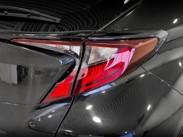 Toyota C-HR I Рестайлинг с пробегом 2021 года, цена 2 270 000 рублей, 157486 км, внедорожник, Автокод Объявления