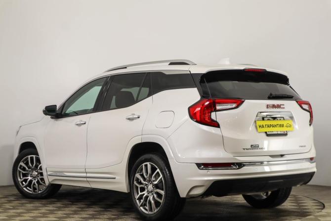 GMC Terrain II Рестайлинг с пробегом 2022 года, цена 3 669 000 рублей, 25023 км, внедорожник, Автокод Объявления
