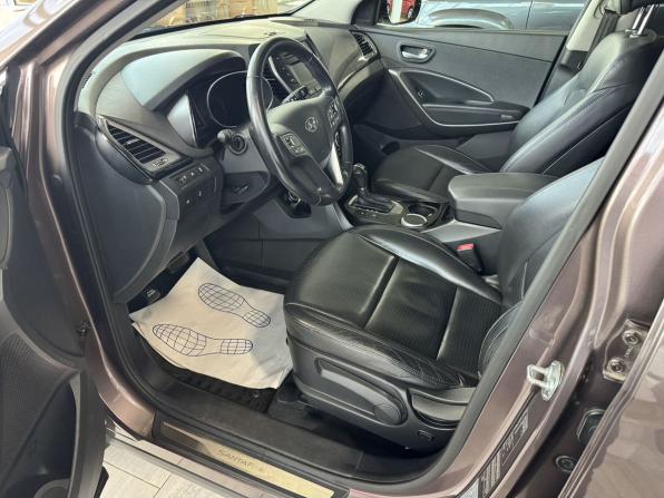 Hyundai Santa Fe III с пробегом 2012 года, цена 1 799 000 рублей, 133207 км, внедорожник, Автокод Объявления