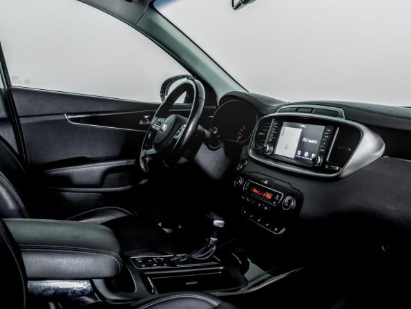 Kia Sorento III Prime Рестайлинг с пробегом 2019 года, цена 2 800 000 рублей, 84261 км, внедорожник, Автокод Объявления