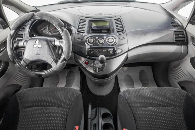 Mitsubishi Grandis I с пробегом 2006 года, цена 679 000 рублей, 393400 км, минивэн, Автокод Объявления