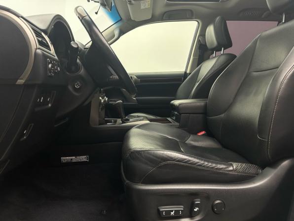 Lexus GX II Рестайлинг с пробегом 2014 года, цена 3 849 000 рублей, 132532 км, внедорожник, Автокод Объявления