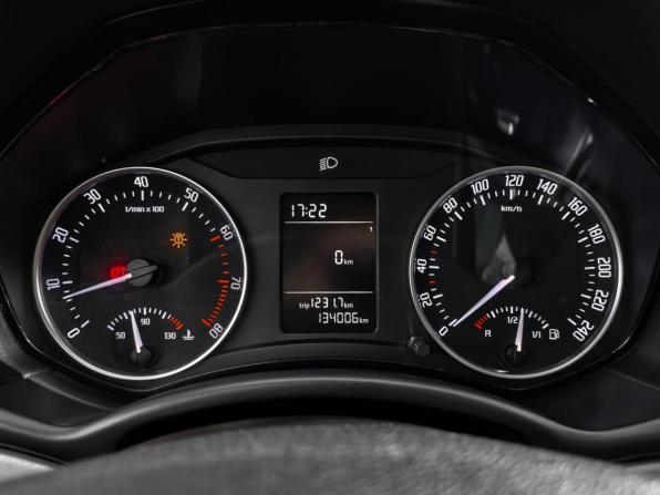 Skoda Octavia II (A5) Рестайлинг с пробегом 2011 года, цена 680 000 рублей, 139200 км, лифтбек, Автокод Объявления