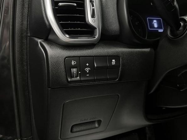 Kia Sportage IV с пробегом 2018 года, цена 2 045 000 рублей, 140735 км, внедорожник, Автокод Объявления