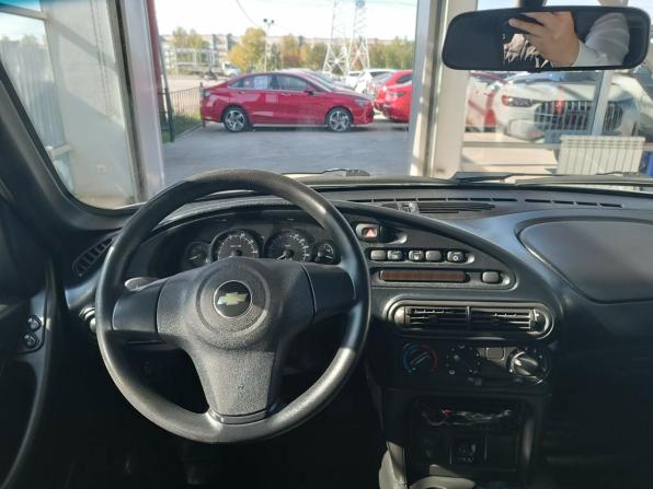 Chevrolet Niva I Рестайлинг с пробегом 2018 года, цена 775 000 рублей, 81000 км, внедорожник, Автокод Объявления