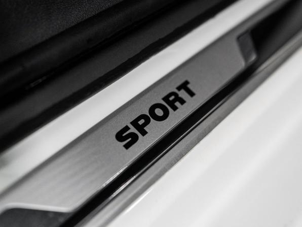 Volkswagen Polo VI с пробегом 2021 года, цена 1 600 000 рублей, 129611 км, лифтбек, Автокод Объявления