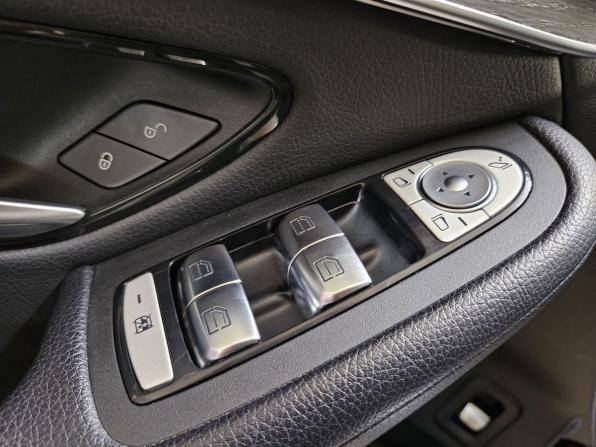 Mercedes-Benz GLC I (X253) Рестайлинг с пробегом 2019 года, цена 3 350 000 рублей, 87428 км, внедорожник, Автокод Объявления