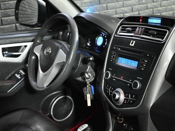 Lifan X60 I Рестайлинг 2 с пробегом 2017 года, цена 730 000 рублей, 92578 км, внедорожник, Автокод Объявления