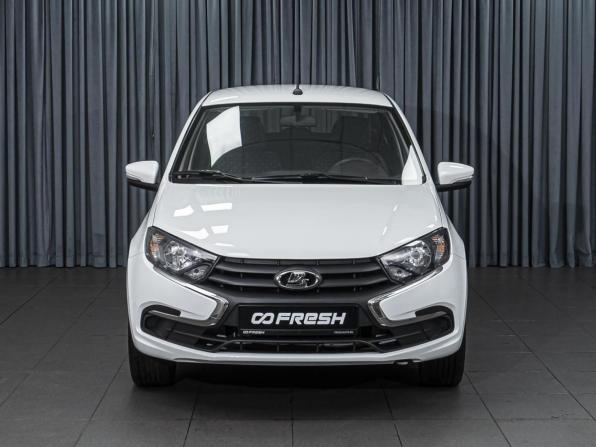Lada (ВАЗ) Granta I Рестайлинг с пробегом 2022 года, цена 855 000 рублей, 46077 км, седан, Автокод Объявления