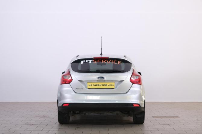 Ford Focus III с пробегом 2012 года, цена 719 000 рублей, 202000 км, хэтчбек, Автокод Объявления