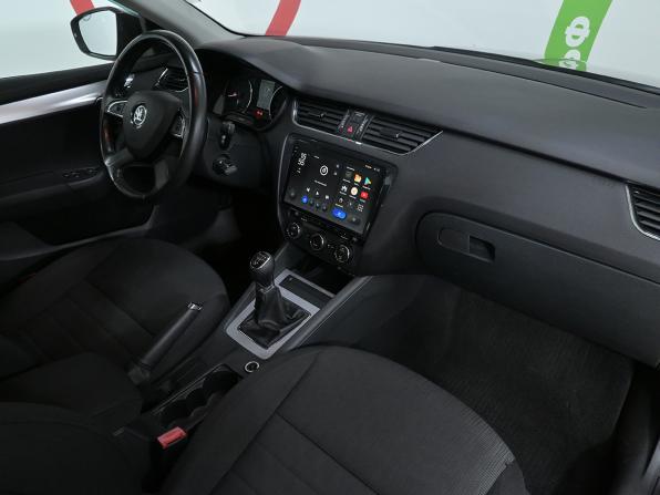 Skoda Octavia III (A7) с пробегом 2014 года, цена 905 000 рублей, 175000 км, лифтбек, Автокод Объявления