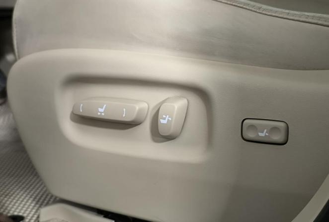 Lexus RX III с пробегом 2010 года, цена 2 350 000 рублей, 97228 км, внедорожник, Автокод Объявления