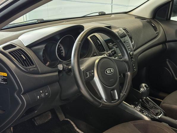 Kia Cerato II с пробегом 2011 года, цена 987 000 рублей, 147950 км, купе, Автокод Объявления