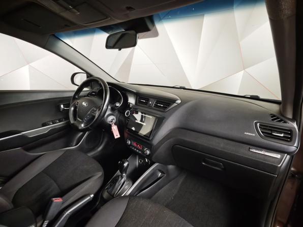 Kia Rio III Рестайлинг с пробегом 2016 года, цена 885 000 рублей, 196288 км, седан, Автокод Объявления