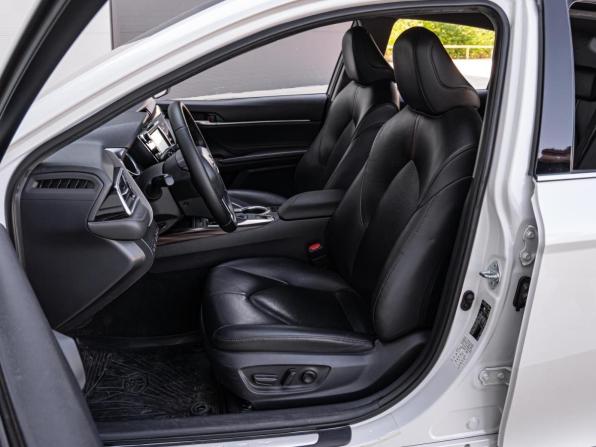 Toyota Camry VIII (XV70) с пробегом 2019 года, цена 2 380 000 рублей, 109027 км, седан, Автокод Объявления