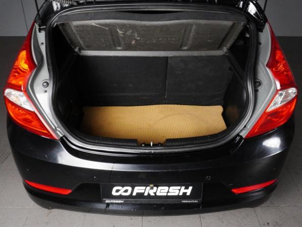 Hyundai Solaris I с пробегом 2012 года, цена 625 000 рублей, 73499 км, хэтчбек, Автокод Объявления