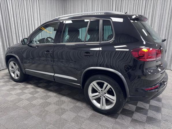 Volkswagen Tiguan I Рестайлинг с пробегом 2016 года, цена 1 590 000 рублей, 260053 км, внедорожник, Автокод Объявления