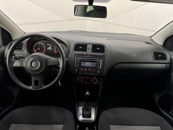 Volkswagen Polo V с пробегом 2015 года, цена 949 000 рублей, 130000 км, седан, Автокод Объявления