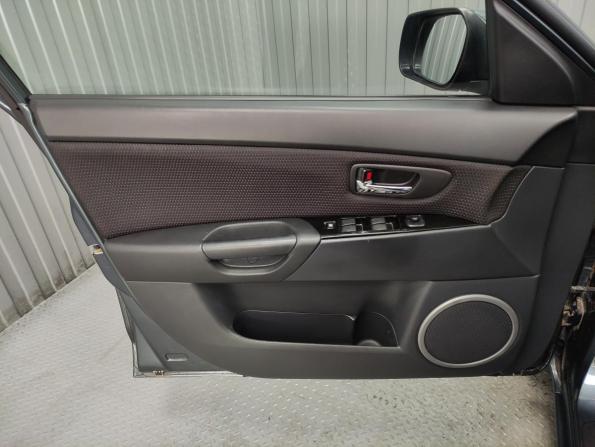 Mazda 3 I (BK) Рестайлинг с пробегом 2008 года, цена 599 000 рублей, 265910 км, седан, Автокод Объявления