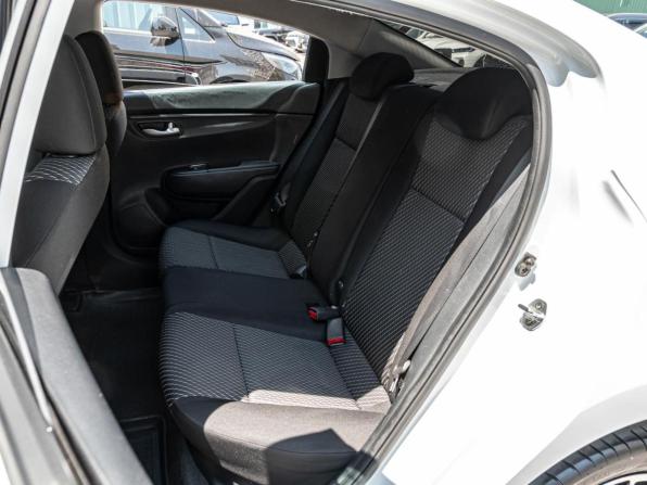 Kia Rio IV с пробегом 2019 года, цена 917 030 рублей, 224276 км, седан, Автокод Объявления