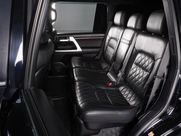 Toyota Land Cruiser 200 Series Рестайлинг 2 с пробегом 2016 года, цена 6 750 000 рублей, 188711 км, внедорожник, Автокод Объявления