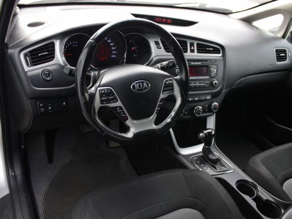 Kia Ceed II с пробегом 2013 года, цена 999 000 рублей, 156100 км, универсал, Автокод Объявления