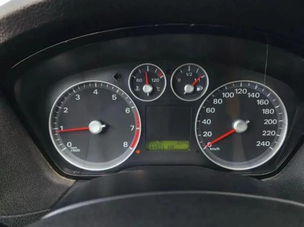 Ford Focus II с пробегом 2006 года, цена 450 000 рублей, 144500 км, седан, Автокод Объявления