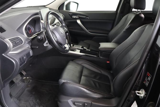 Mitsubishi Eclipse Cross I с пробегом 2018 года, цена 1 799 000 рублей, 119000 км, внедорожник, Автокод Объявления