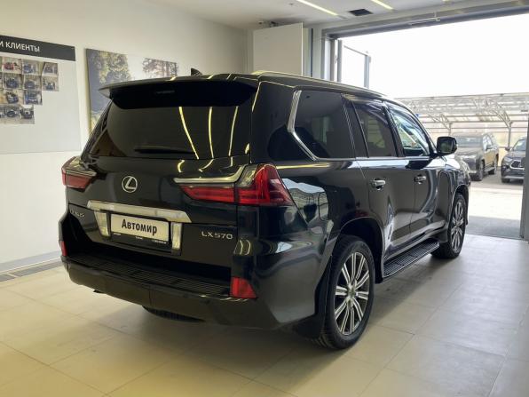Lexus LX III Рестайлинг 2 с пробегом 2017 года, цена 6 800 000 рублей, 148000 км, внедорожник, Автокод Объявления