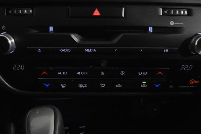 Lexus RX IV с пробегом 2017 года, цена 3 799 000 рублей, 116283 км, внедорожник, Автокод Объявления