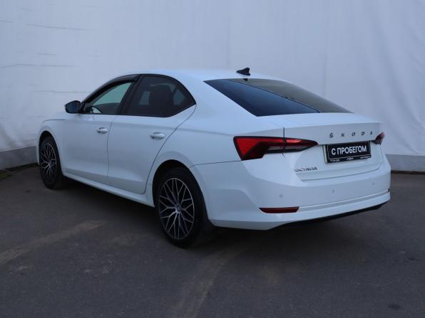 Skoda Octavia IV (A8) с пробегом 2021 года, цена 2 200 000 рублей, 77905 км, лифтбек, Автокод Объявления