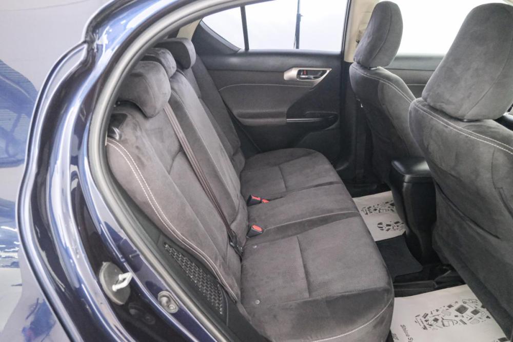 Lexus CT I Рестайлинг 2 Красноярск  - изображение 23