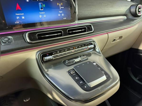 Mercedes-Benz V-Класс III (W447) Рестайлинг 2 с пробегом 2026 года, цена 15 200 000 рублей, 25 км, минивэн, Автокод Объявления