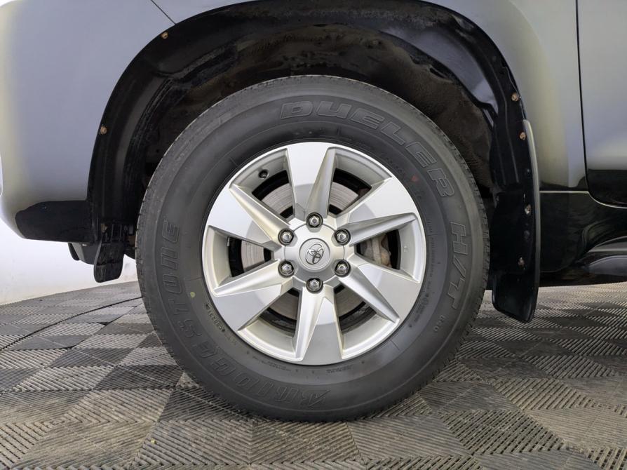 Toyota Land Cruiser Prado 150 Series Рестайлинг 2 Москва  - изображение 13