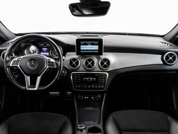 Mercedes-Benz GLA I (X156) с пробегом 2015 года, цена 2 299 000 рублей, 97215 км, внедорожник, Автокод Объявления