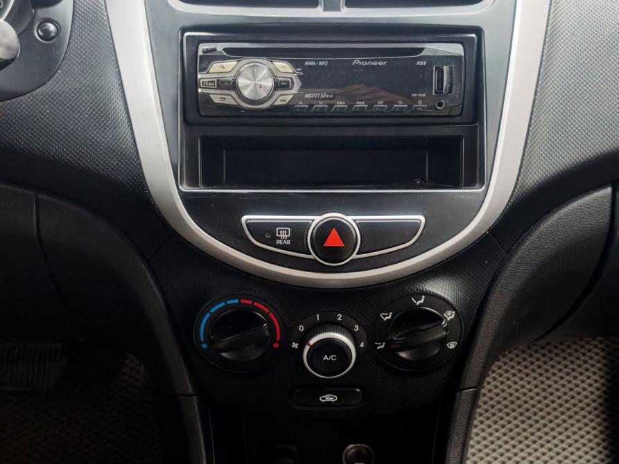 Hyundai Solaris I Ростов-на-Дону  - изображение 19