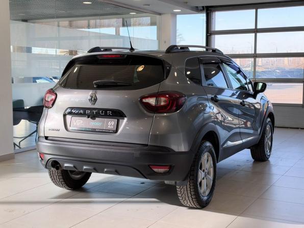 Renault Kaptur I с пробегом 2020 года, цена 1 475 000 рублей, 107052 км, внедорожник, Автокод Объявления
