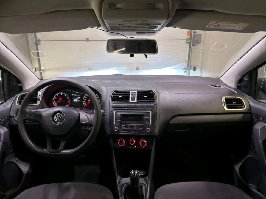 Volkswagen Polo V Рестайлинг Новосибирск  - изображение 18
