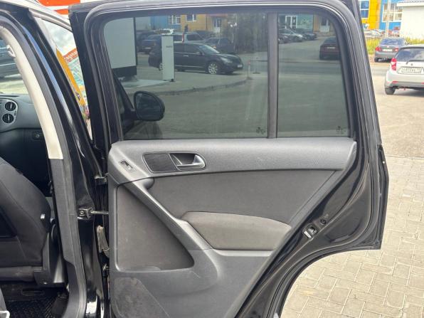 Volkswagen Tiguan I Рестайлинг с пробегом 2011 года, цена 1 375 000 рублей, 205872 км, внедорожник, Автокод Объявления