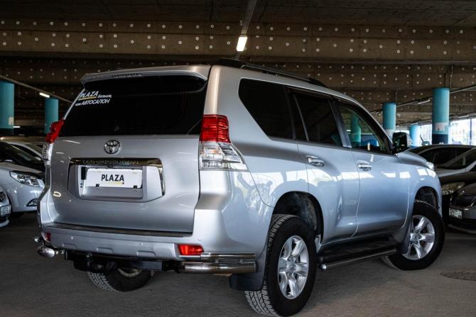 Toyota Land Cruiser Prado 150 Series с пробегом 2010 года, цена 2 550 000 рублей, 246765 км, внедорожник, Автокод Объявления