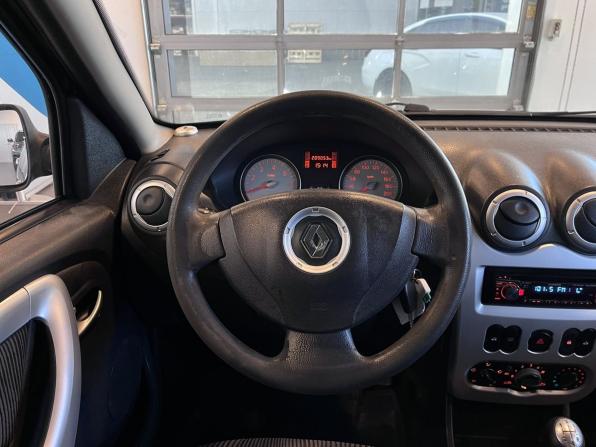Renault Sandero I с пробегом 2011 года, цена 435 000 рублей, 209045 км, хэтчбек, Автокод Объявления