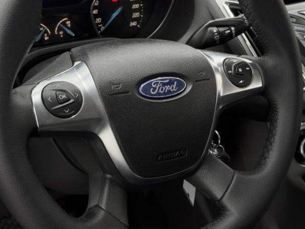 Ford Focus III с пробегом 2012 года, цена 599 000 рублей, 278361 км, хэтчбек, Автокод Объявления