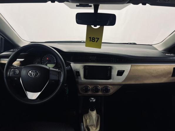 Toyota Corolla XI (E160 E170 E180) с пробегом 2014 года, цена 1 030 000 рублей, 180000 км, седан, Автокод Объявления