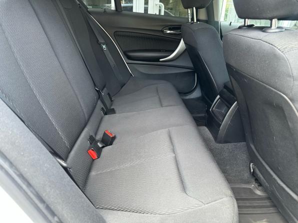 BMW 1 серии II (F20/F21) с пробегом 2012 года, цена 1 059 000 рублей, 147156 км, хэтчбек, Автокод Объявления