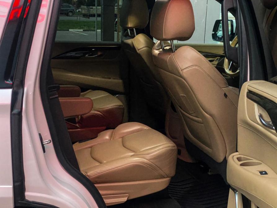 Cadillac Escalade IV Москва  - изображение 10