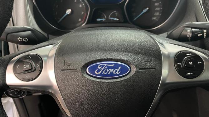 Ford Focus III с пробегом 2012 года, цена 750 000 рублей, 176765 км, хэтчбек, Автокод Объявления