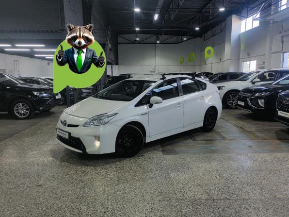 Toyota Prius III Рестайлинг (XW30) с пробегом 2012 года, цена 1 150 000 рублей, 239661 км, лифтбек, Автокод Объявления