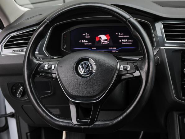 Volkswagen Tiguan II с пробегом 2019 года, цена 2 398 000 рублей, 153888 км, внедорожник, Автокод Объявления
