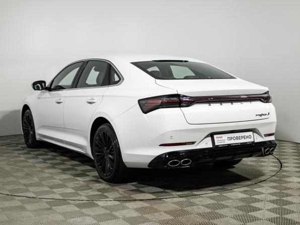 Geely Preface I (China Market) Рестайлинг 2 с пробегом 2024 года, цена 2 499 900 рублей, 36100 км, седан, Автокод Объявления